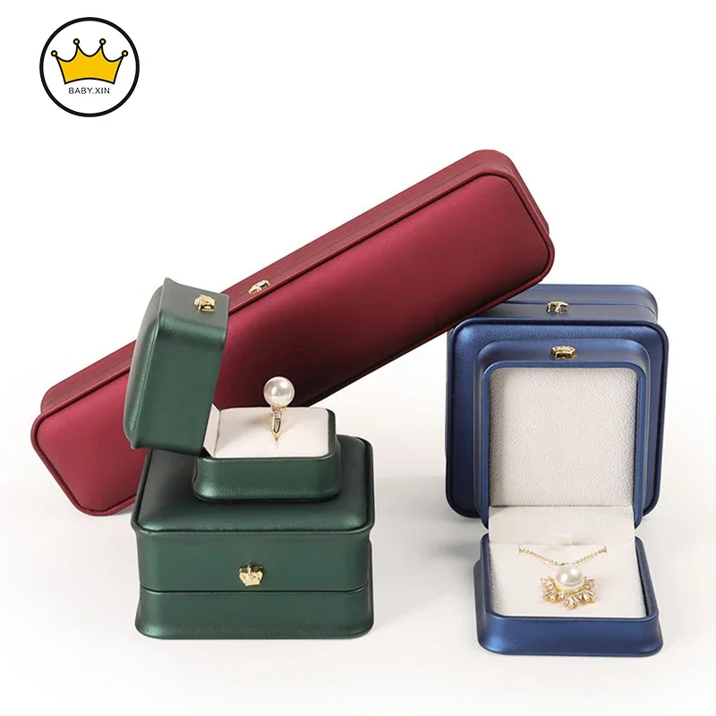 

Rounded Waistline Crown Buckle Jewelry Box Live Ring Necklace Pendant Bracelet Jewelry Box