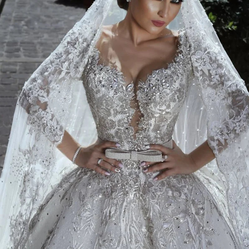 

Luxurious Princess Wedding Dress Custom 2025 Shiny Sequins Beaded Crystal Puffy Skirt Lace Embellishment Elegant Gown