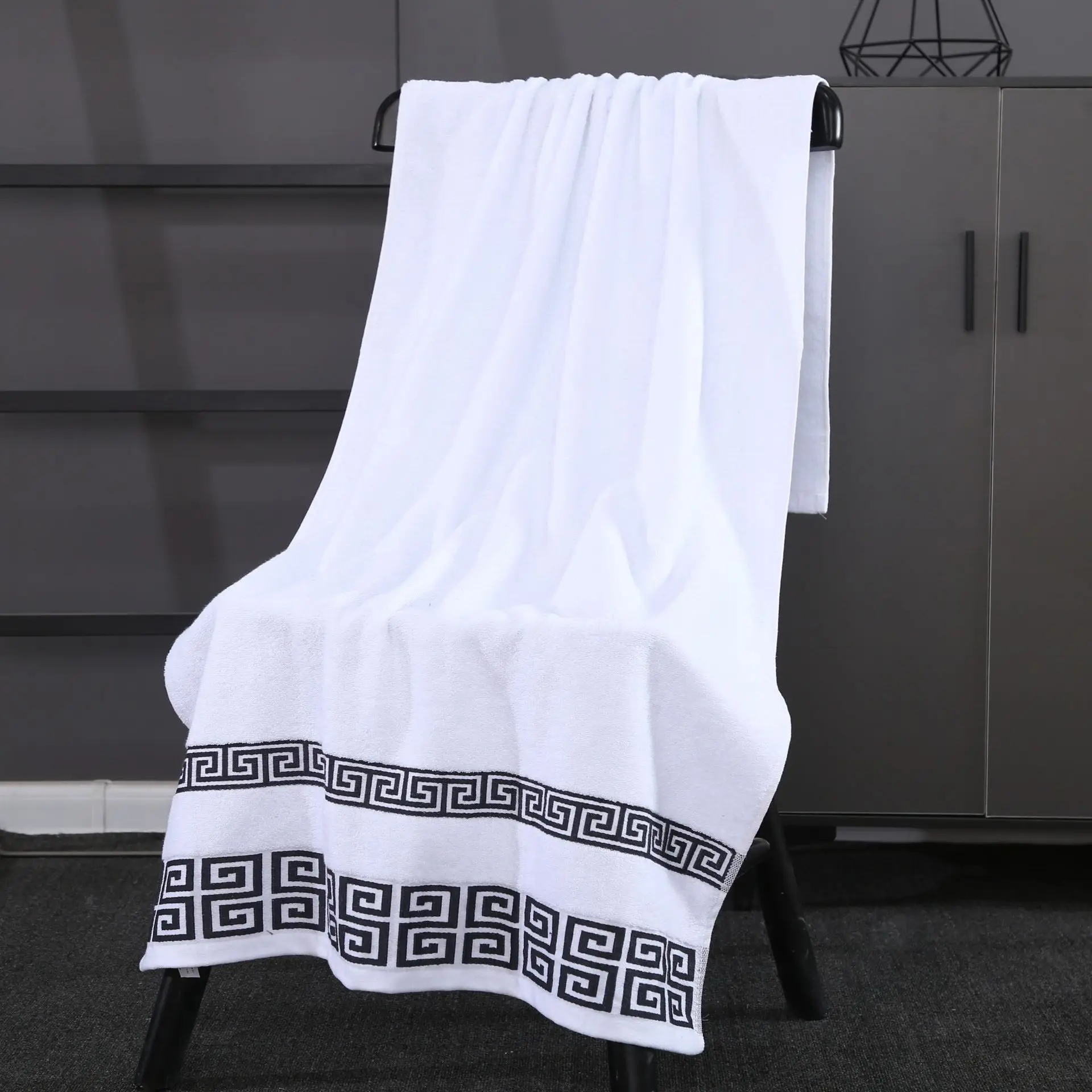 Oversized Cotton Bath Towel 140x70cm White Blue Black Geometric Embroidery Bathroom Towel Shower Cover in Green Black Blue Grey