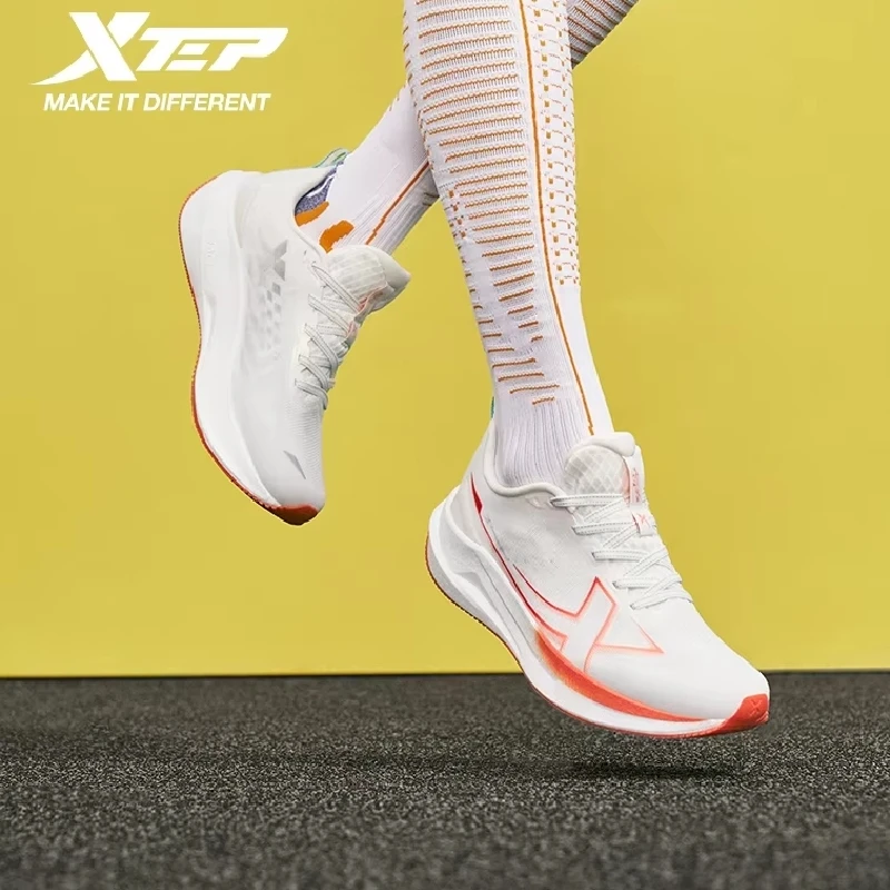 Image of Xtep 2000km 5.0 Jogging-Laufschuhe für Damen, gepolstert, modische Farbe, langlebig, widerstandsfähig, elastische Sohle, Turnschuhe 874118110024