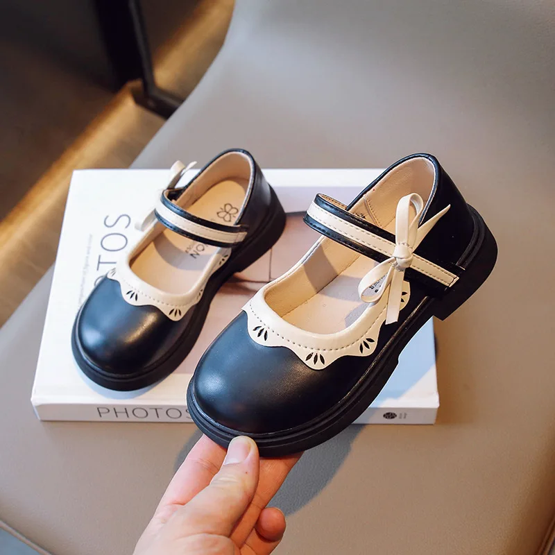 

Модные лоскутные детские туфли Мэри Джейн, осенние новые кожаные туфли для девочек с галстуком-бабочкой, черные, бежевые, школьные, повседневные, детские, на плоской подошве, с круглым носком