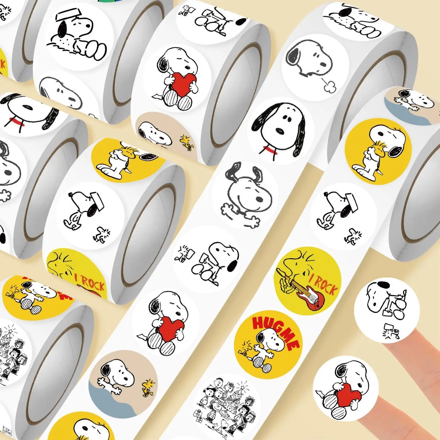 500 Stück Snoopy Cartoon Rollaufkleber, wasserfest, für Graffiti, Scrapbooking, Notizbuch, Handy, niedliche Dekoration, Aufkleber, Spielzeug