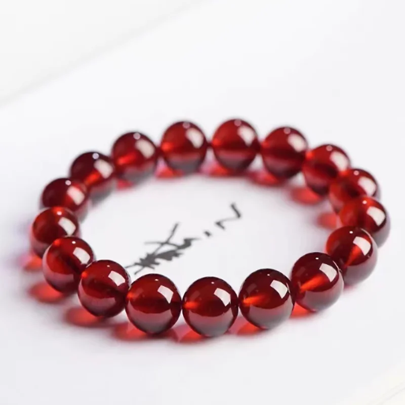 Bracelet de perles en pierre de grenade rouge naturelle pour femmes et hommes, breloques en grenat foncé, Yoga, méditation, bijoux de guérison énergétique porte-bonheur