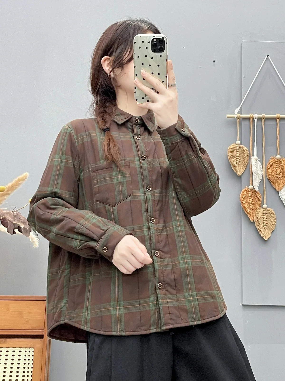 

2026 Middle-aged women's clothing winter cotton padded shirt jacket for women thick warm vintage women's plaid shirt coat