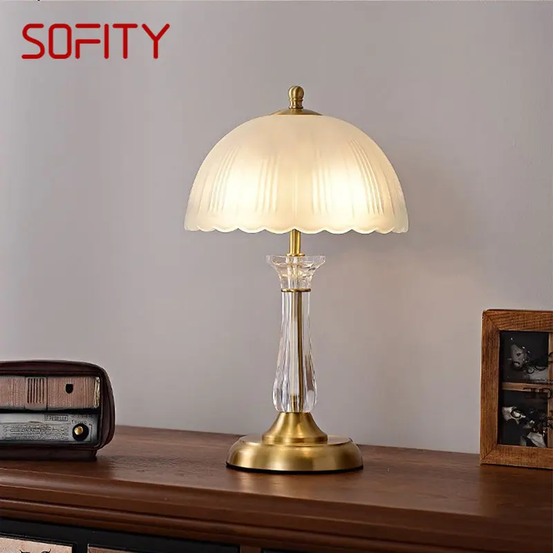 Sofity โต๊ะทองเหลืองทันสมัยหลอดไฟ LED โต๊ะหรูหราที่สร้างสรรค์แฟชั่นคริสตัลทองแดงไฟสำหรับบ้านตกแต่งห้องรับแขกห้องนอน