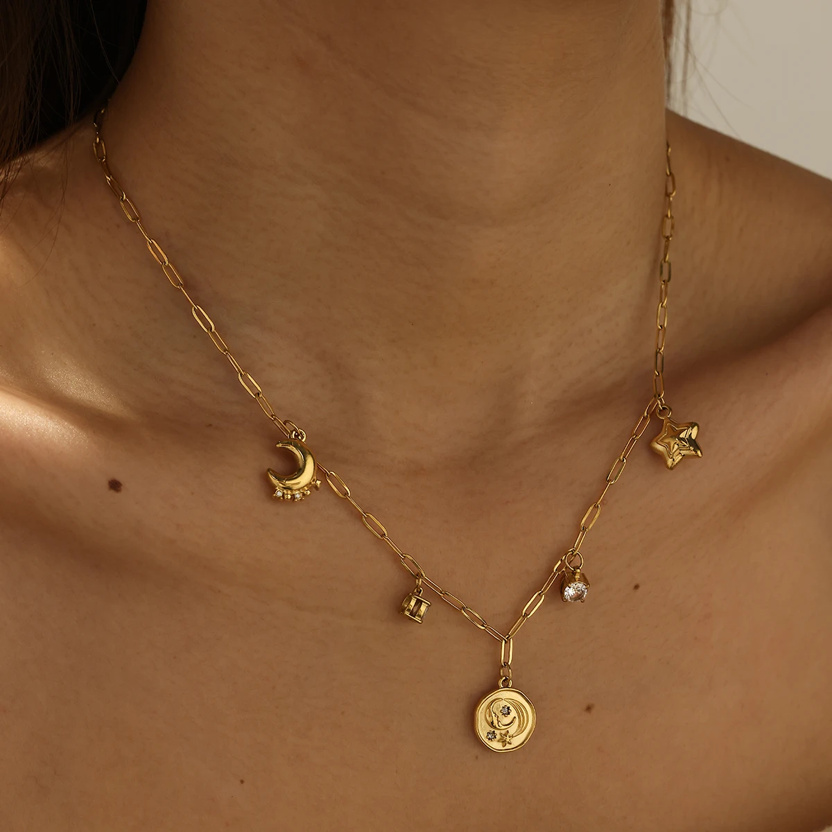 

Geometric Star Moon White Zircon Multi-Pendants Necklaces Handmade Cable Chain Light Luxury Jewelry for Women Anniversary Party