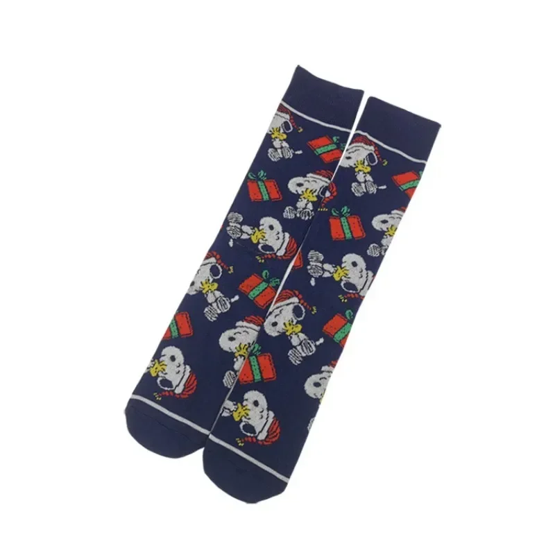 Snoopy Stockings Personalized Creative Tide Socks Men\'s Women\'s Sports Socks Cartoon Embroidery Breathable Cotton Couple Socks