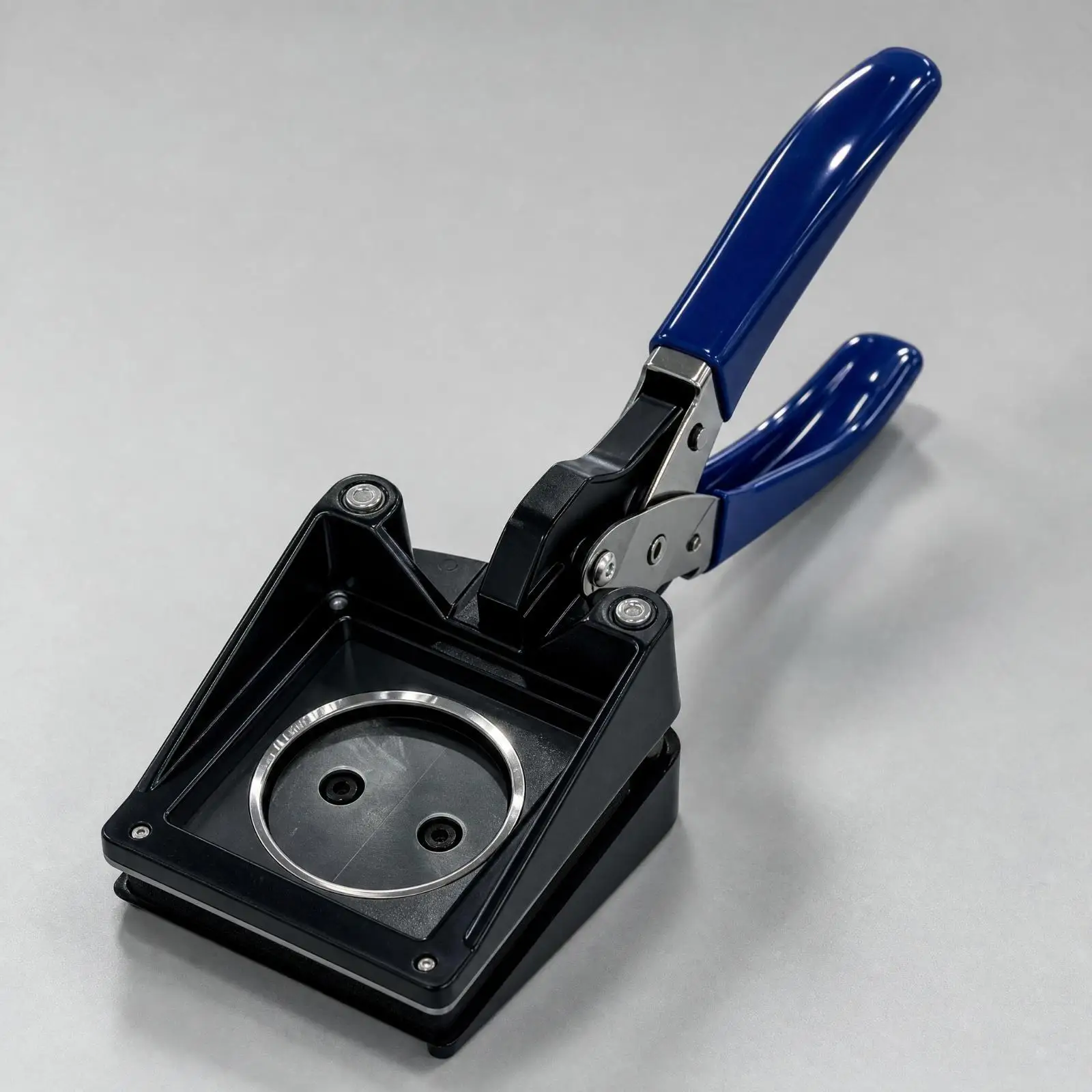 Metal Manual Round Paper Cutter for Photo Sampler Craft Projects with Plastic Base and Cutting Die