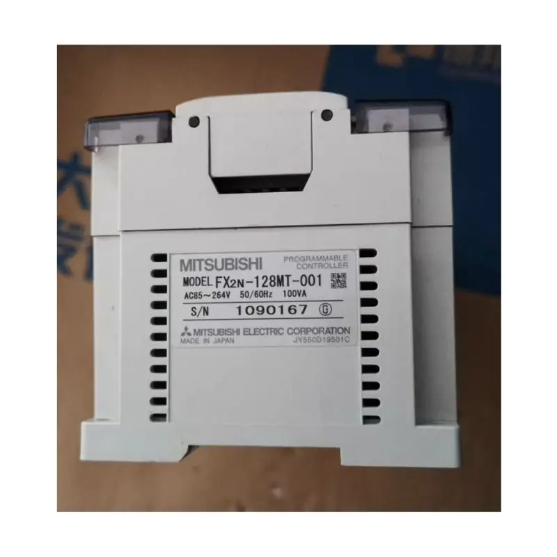 FX2N-128MT-001 Novo módulo PLC original FX2N 128MT 001