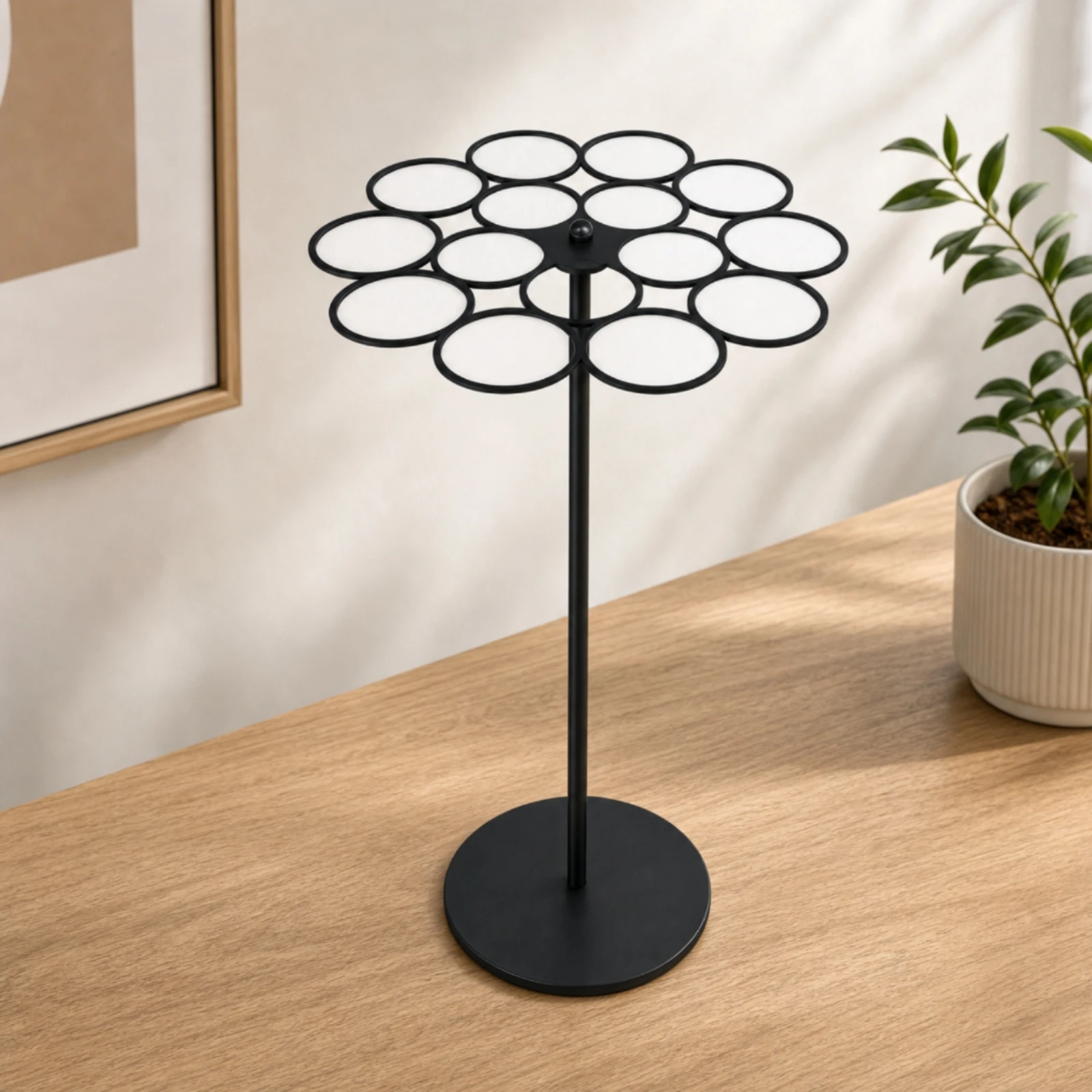 회전식 메달 진열대: 튼튼하고 회전이 가능하며, 공간 - Standing Desk 리뷰 및 가격