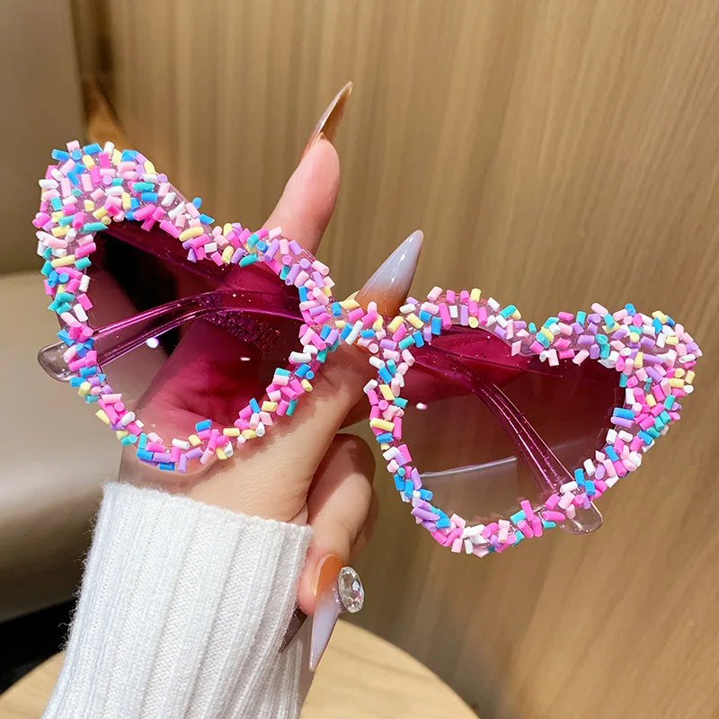 Letter Pearl Heart Shape Sunglasses For Men Women Trendy Decorative Sun Glasses Novelty Eyewear For Party Festival Costume