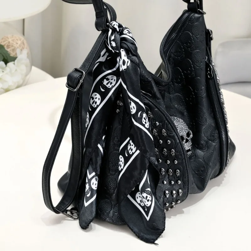 Y2k Aesthetic Trendy Casual Tote Bags Vintage All Match Women High-capacity Handbags Fashion Rivet Skull Shoulder Underarm Bag