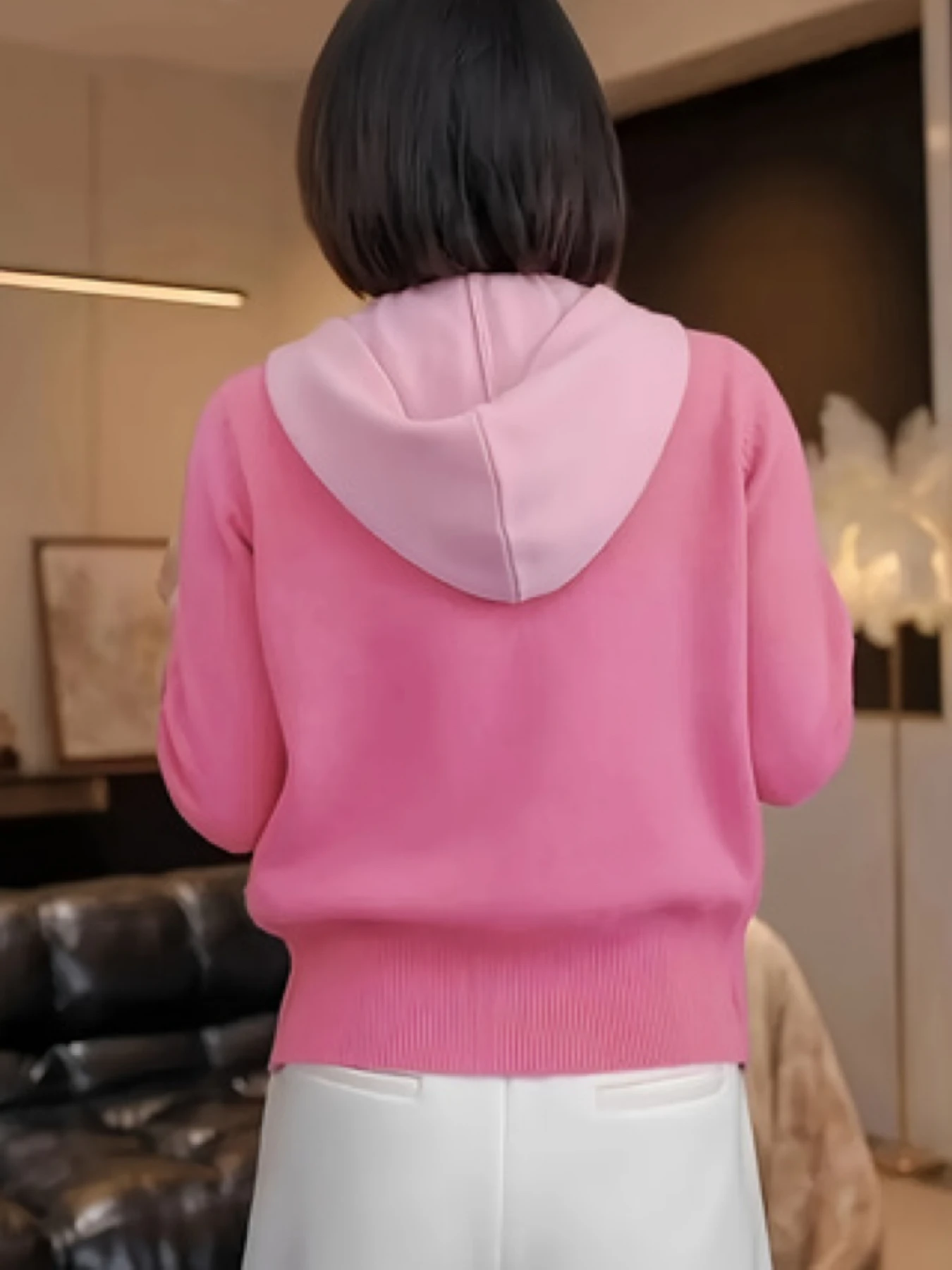 2025 الخريف/الشتاء كتلة اللون زر متماسكة مقنعين وهمية قطعتين سترة سترة