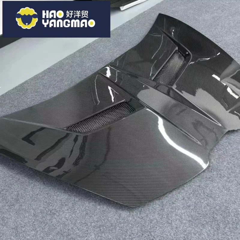 Suitable for High Quality V Style Engine Hood Lamborghini Huracan LP610 LP580 EVO Upgrade Dry Carbon Fiber Engi