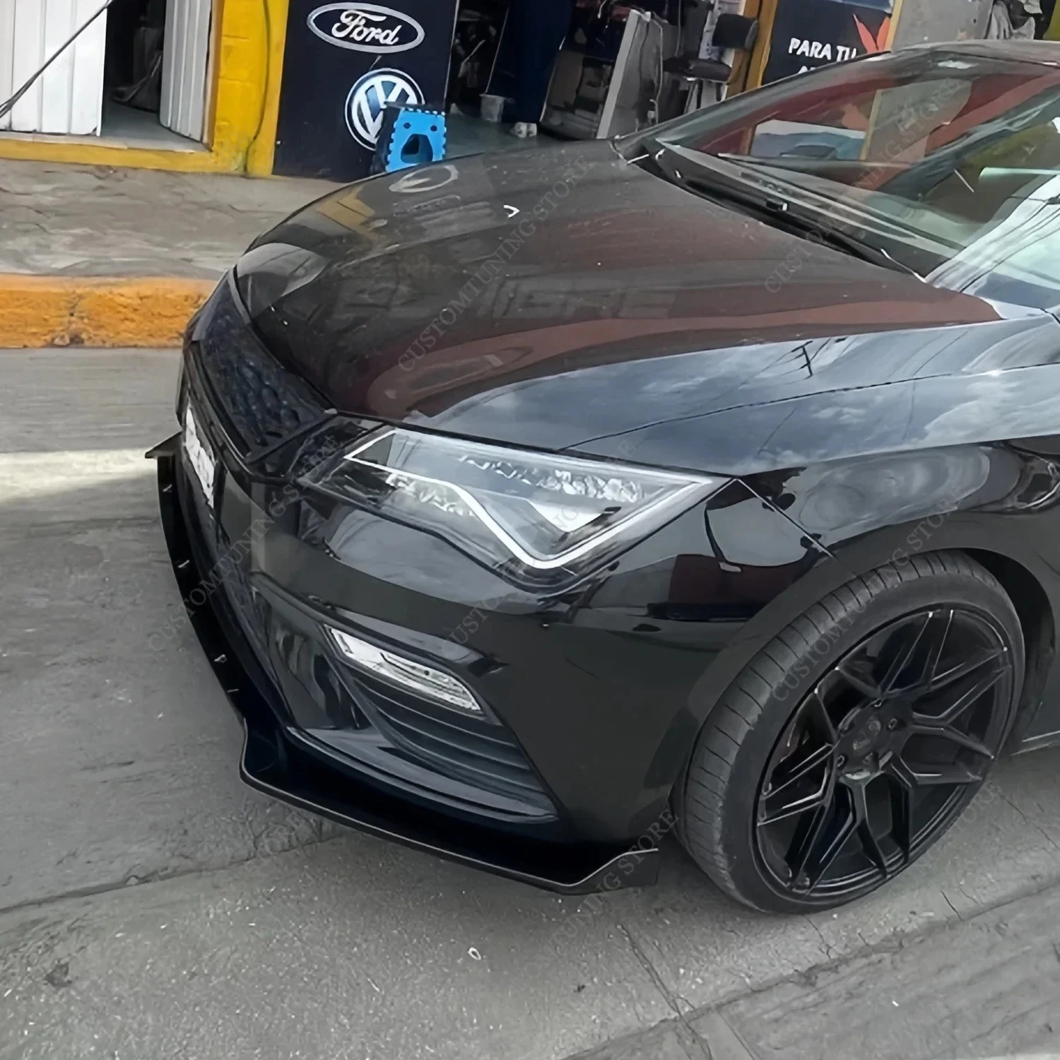 Dla Seat MK3.5 Cupra Przedni zderzak Spoiler Splitter Dyfuzor Retrofit dla Leon MK3 S/S S/C S/T Cupra 2017-2020 LCI Tuning — zdjęcie 3