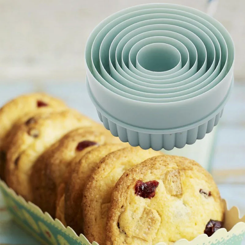 8 / Set Plastic Molds Cake Circle Cookie Cutter Scone Cookie Cutter Plastic Cookie Press Edge Fudge Cutter Reusable Cookie Tools