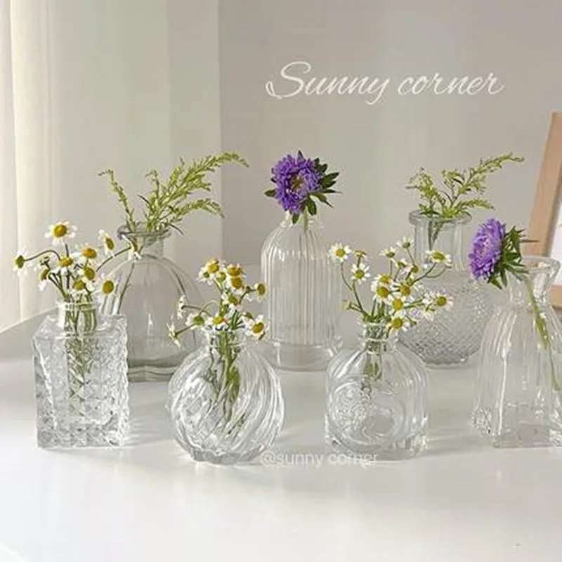 Tabletop Decoration Home Decor French Retro Relief Glass Mini Flower Vase For Plant/flower