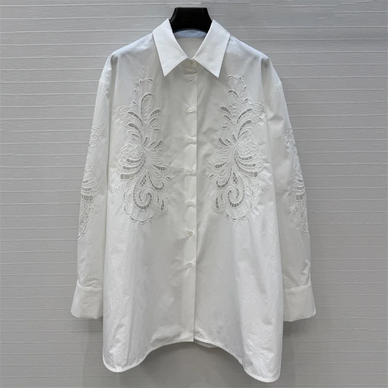 

Женская блузка весна 2026: новая приталенная модель с длинным рукавом, вышивкой и ажурными элементами, из чистого хлопка