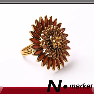 2024 England Coffee Flower Napkin ring12 pcs England style For Wedding Home Decoration Gold Alloy Round Napkin Holders