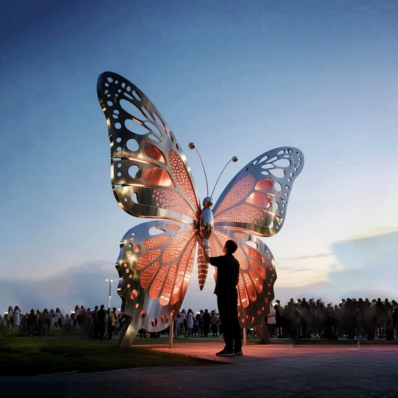 

Customized Stainless Steel Park Butterfly Light Outdoor Decorations