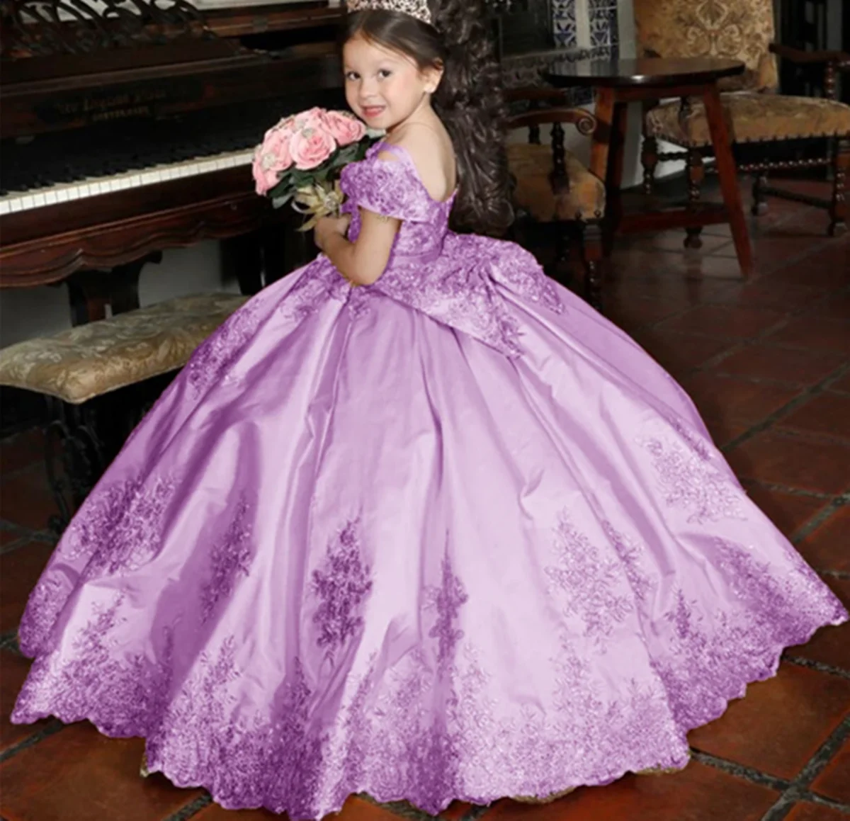 Luxus Goldene Applikation Volle Ball Prinzessin Hochzeit Party Blumenmädchen Kleid Weg Von Der Schulter Bodenlangen Erstkommunion Kleid Neue