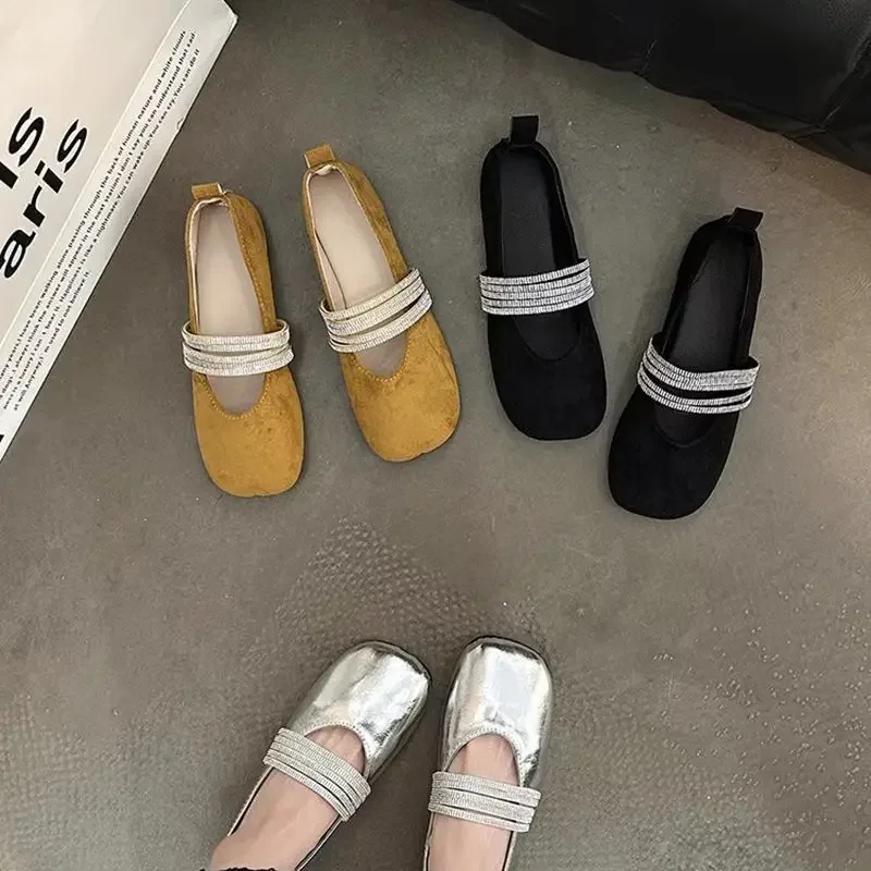 

Женские туфли на плоской подошве, серебряные лоферы, черная женская обувь, туфли с круглым носком, лето 202, низкая цена, шикарная акция, стильный 39