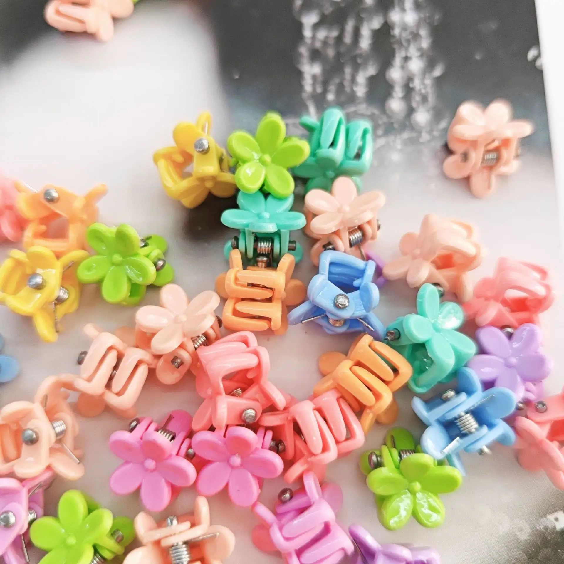 30-50PCS Modische Nette Kinder Haar Greifen Clip Weibliche Seite Clip Nette Prinzessin Haar Karte Schmuck Kopf Blume mini Kleine Haar – Detail 6