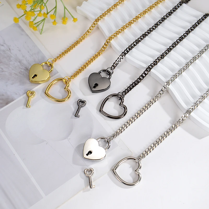 Slip Chain Heart O-Ring Necklace Punk Rock Cuban Long Necklace Jewelry for Women Lariat Y-Necklace Heart Locker With Key