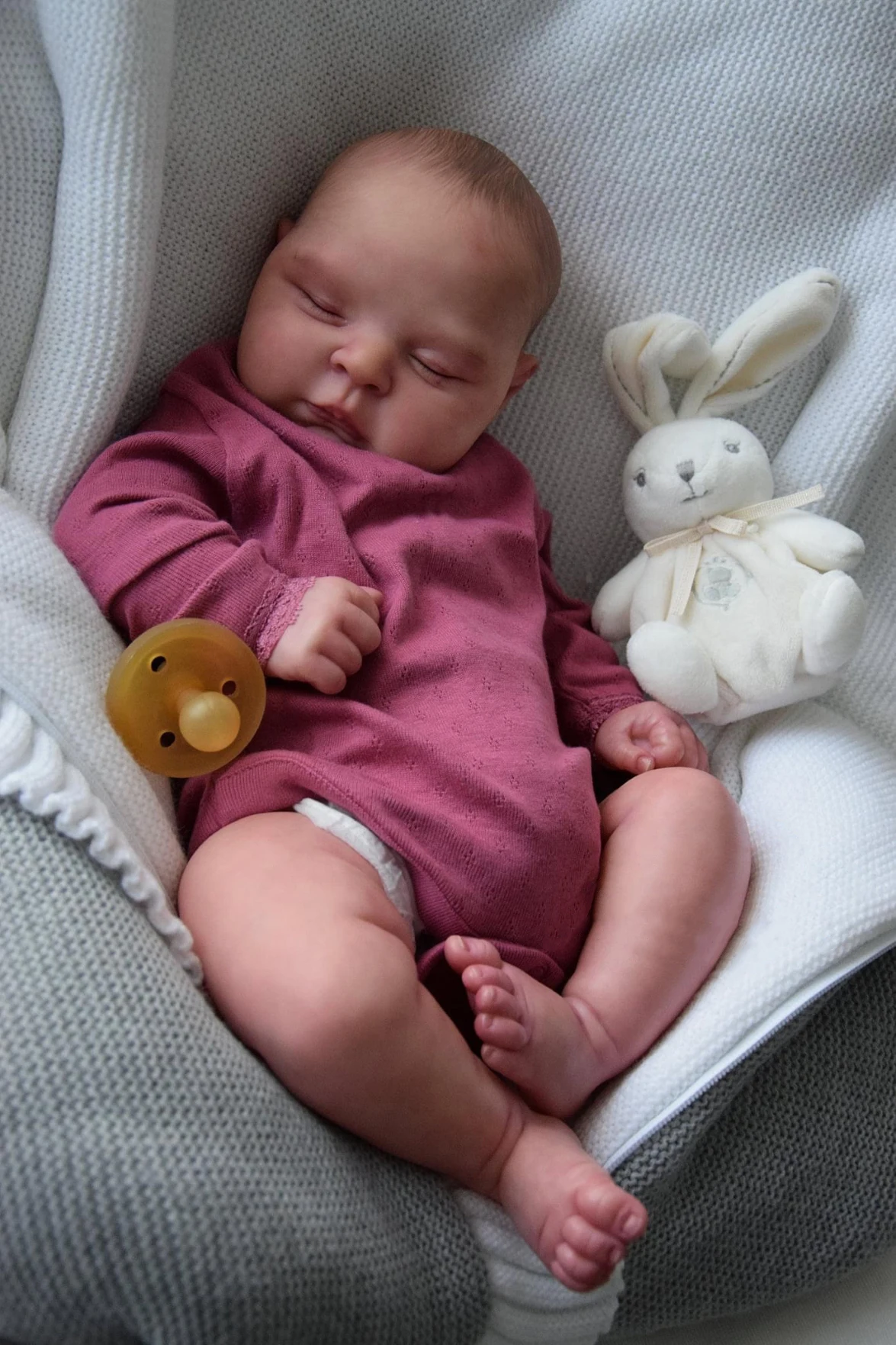 

Реалистичная кукла-реборн NPK 19 дюймов, с мягким телом, персикового цвета, с 3D-кожей, ручной росписью волос и многослойной росписью кожи