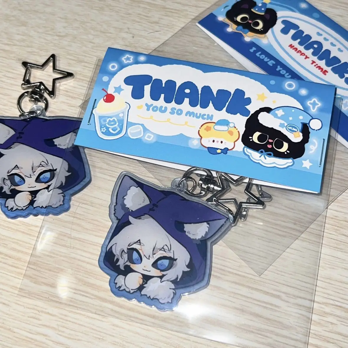 Ithaqua Anime KeyChain Women Key Chain for Men Key Ring Acrylic Car Keyring Party Pendant Japan Cos Girls Gift Identity Ⅴ