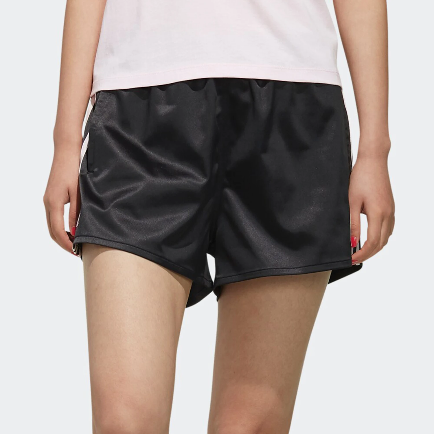 

Оригинальные вязаные спортивные шорты Adidas neo Pokemon Pikachu FM0328