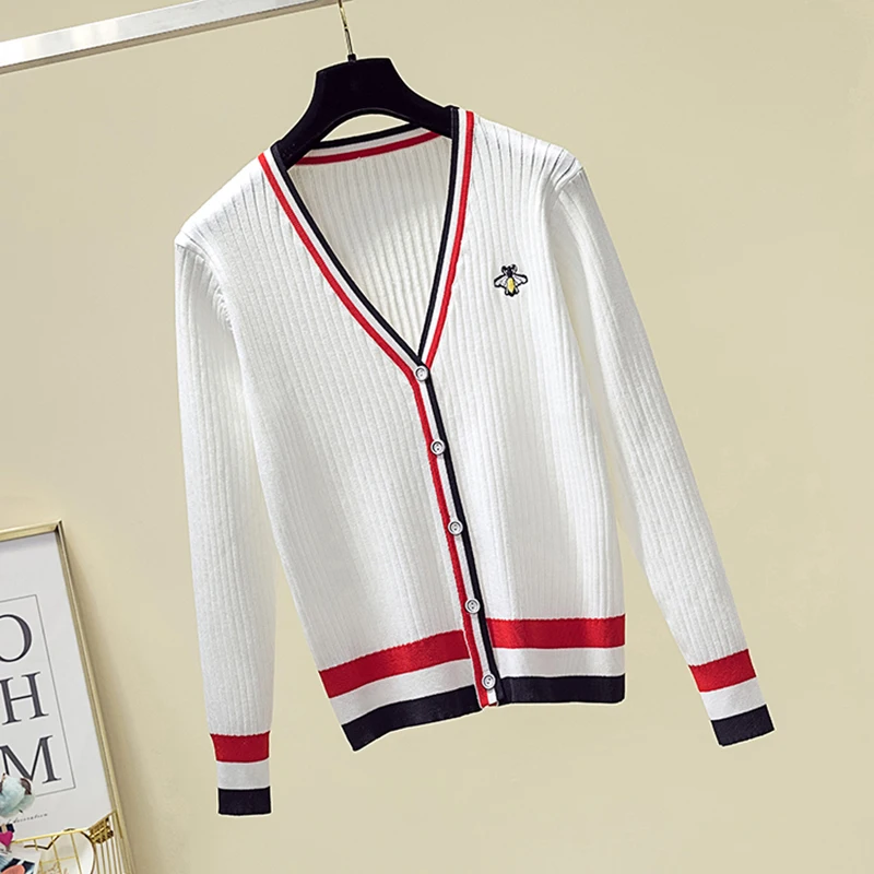 2022 Autumn Female Cardigan Long Sleeve V Neck Embroidery Honey Woman Sweaters Korean Women Sweater Knitwear White Black Tops