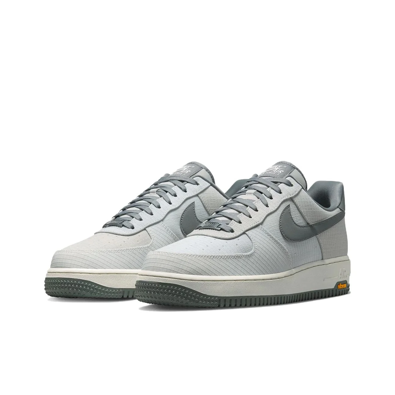 حذاء نايك إير فورس 1 منخفض الر - مراجعة Nike Shoes Air Force 1 وسعره