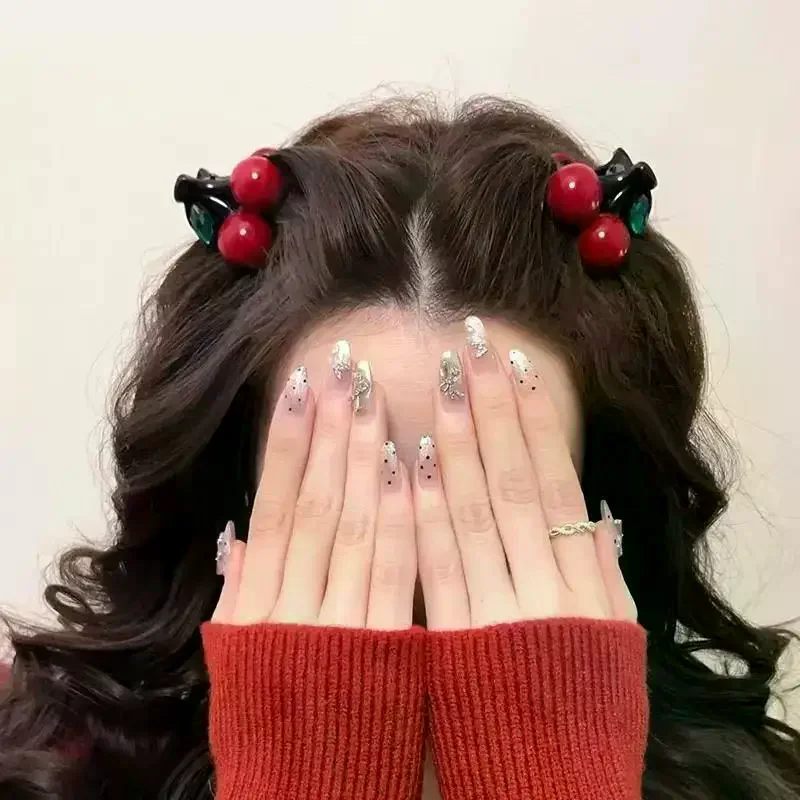 Red Beads Cherry Small Hair Clips: 2PCS Girls Sweet Mini Bangs Side Versatile Top Broken Jewelry