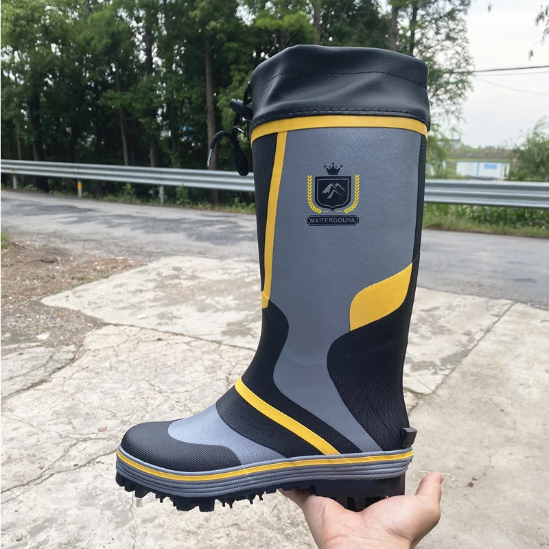 Waterproof Fishing Hunting Rain Boots Steel Spikes Sole Rubber Rain Shoes Men Women Hiking Working Upstream Shoes