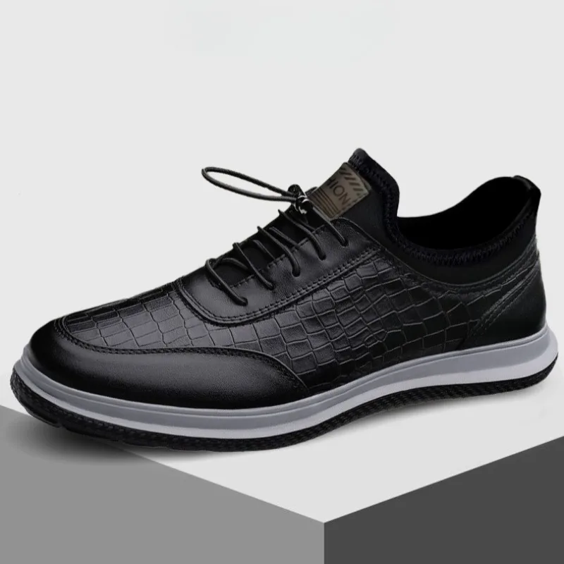 spring Men's Casual Running Sneakers Soft Bottom Breathable Lace-Up British Style man Shoes Leather Comfortable Sports Footwear
