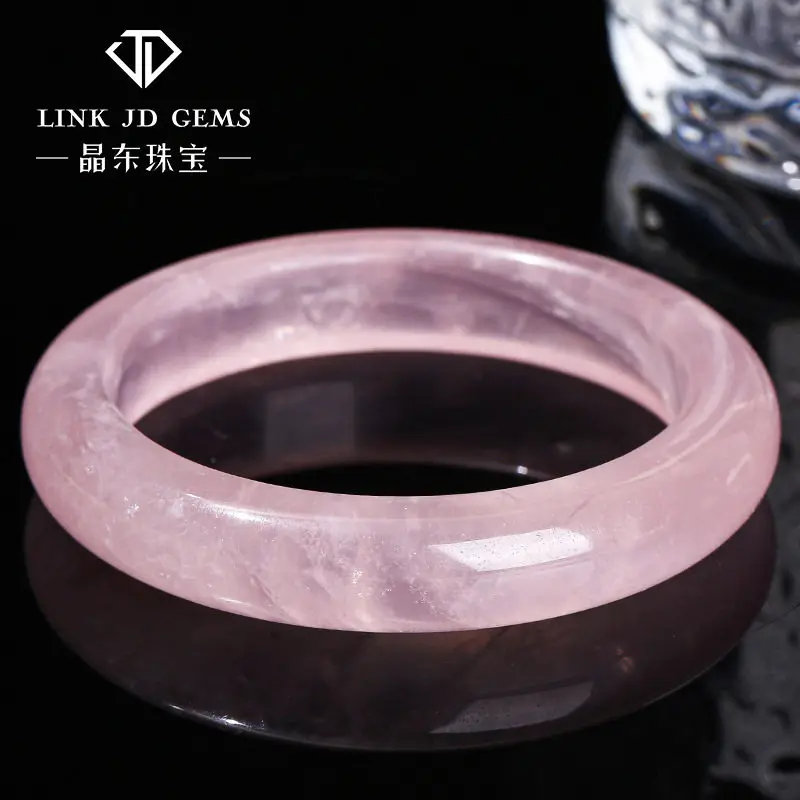 Natural powder crystal bracelet, icy hibiscus stone, fashionable and simple girls' versatile bracelet.