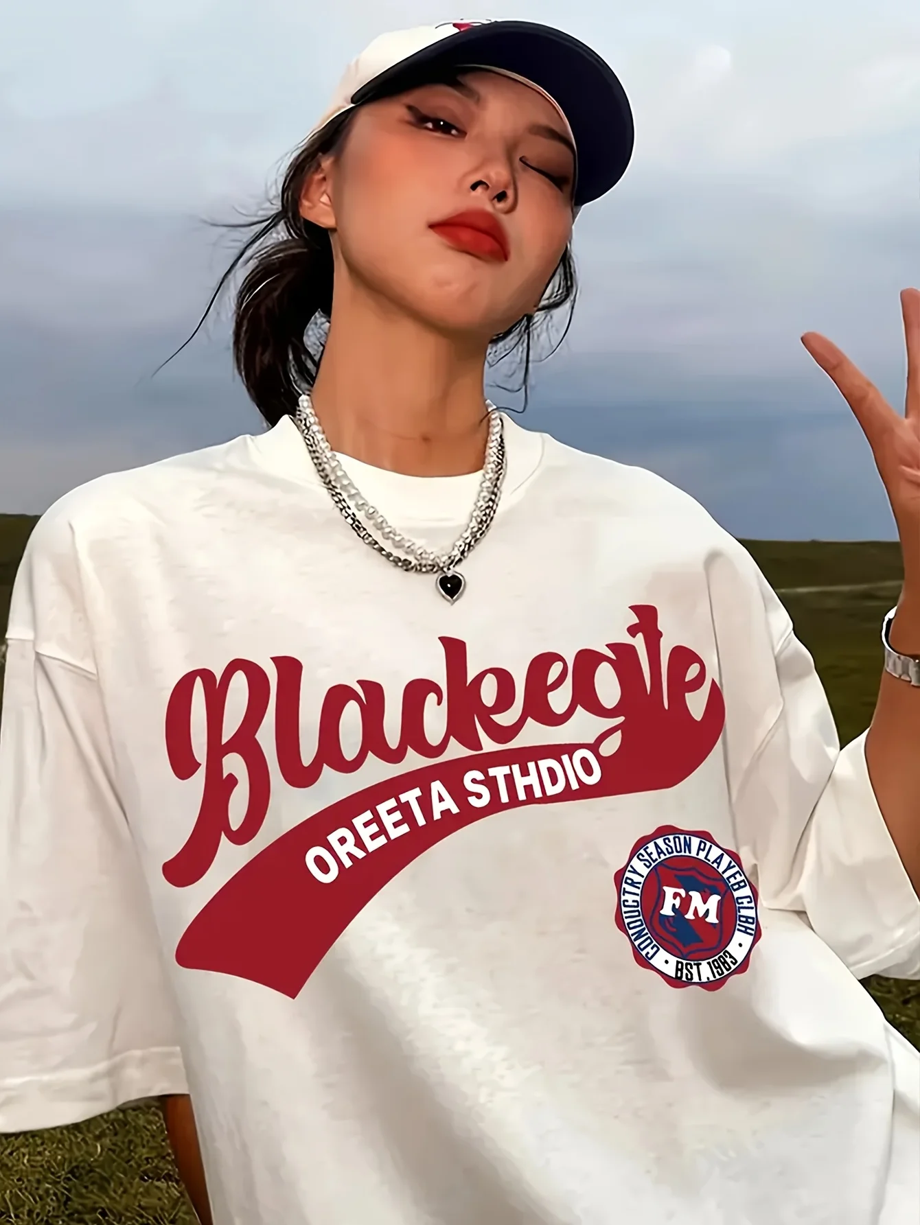 

2025 Fashion Women's Casual Oversized Graphic Printed T-shirts Loose Fit Long Sleeve Round Neck Cotton Tops Unisex Clothes