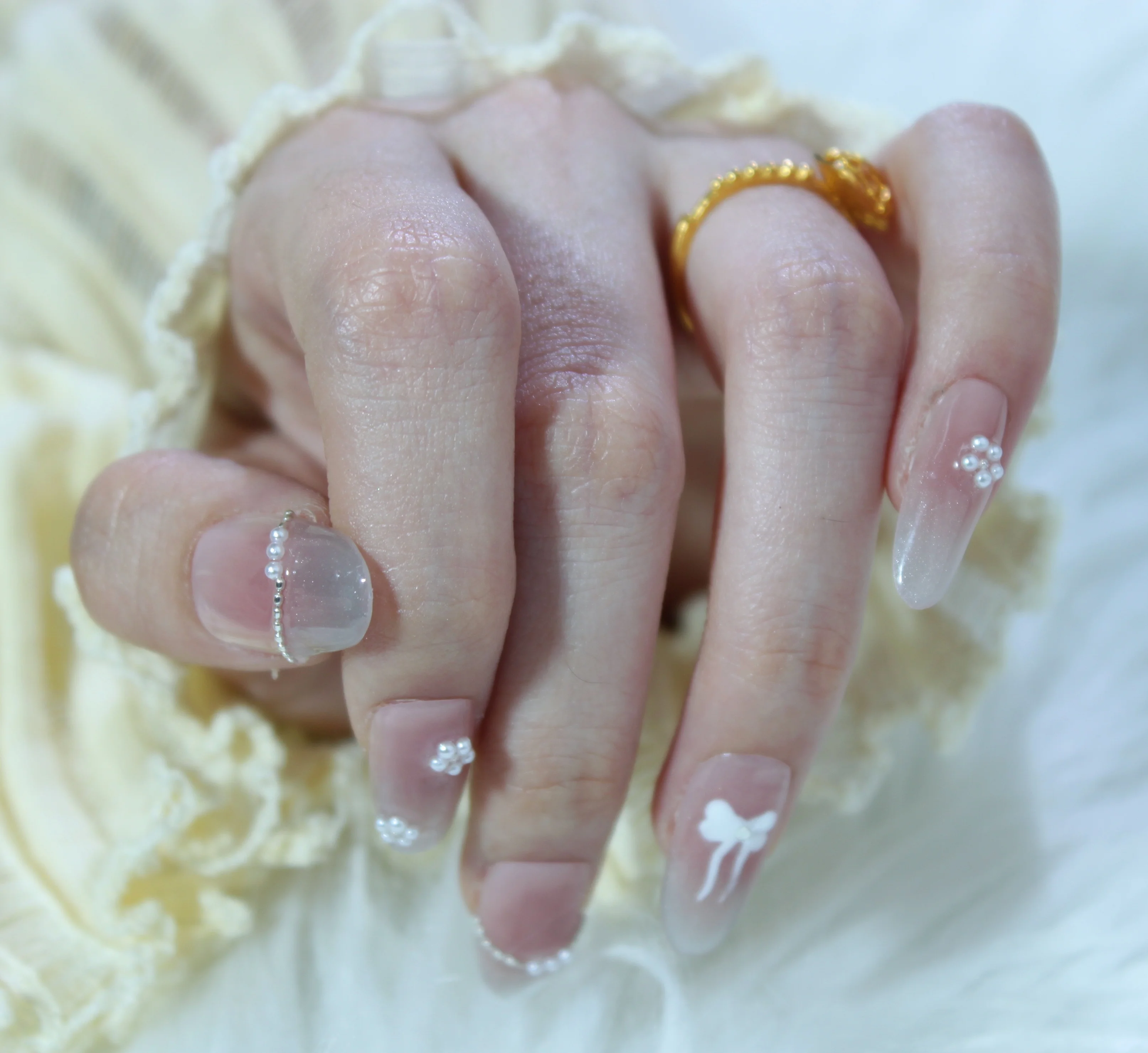 10PCS Light Luxury Cat Eye Medium Oval Handmade Press on Nails Sweet Cream Pink Bowknot French Fake Nails for Loving Girls Patch