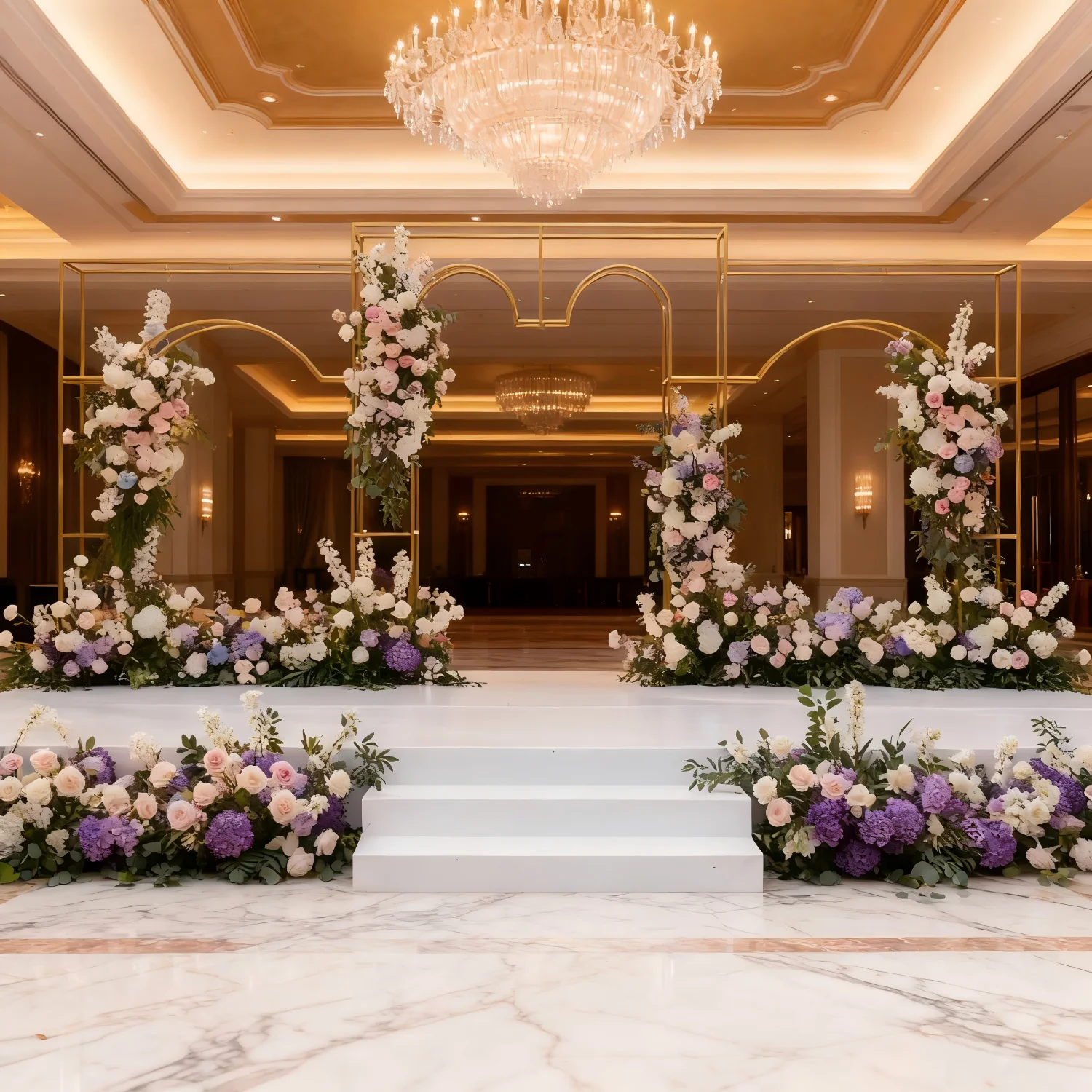 

Luxury Golden Wedding Arch Decoration, Metal Geometric Backdrop Stand for Wedding Ceremony, Party & Photography Props