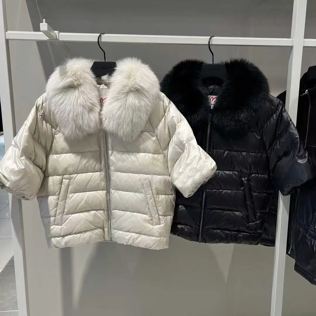 

Women's Fall/Winter Golf Apparel: Short-Sleeve Goose Down Jacket with Fur Collar Warm, Slim-Fit, Casual, Fashionable