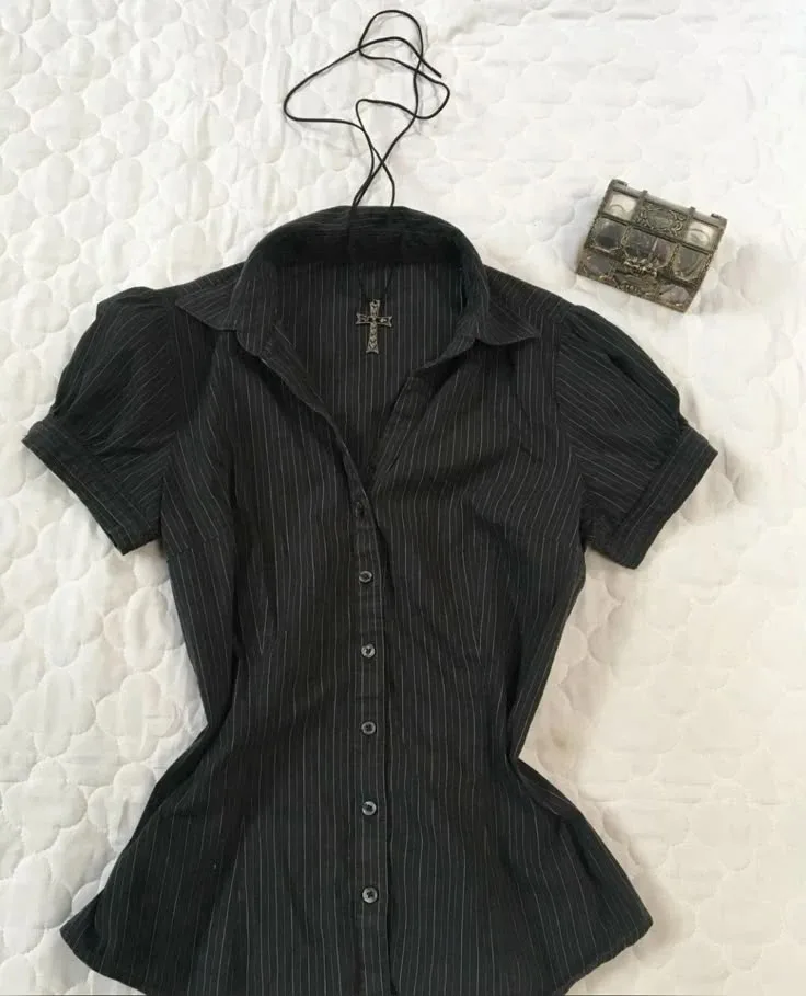 

Vintage Aesthetic Women Personality Y2K Slim Clothing Fashion Shirts Harajuku Short Sleeve Tops Female Hot Classic Casual Tee