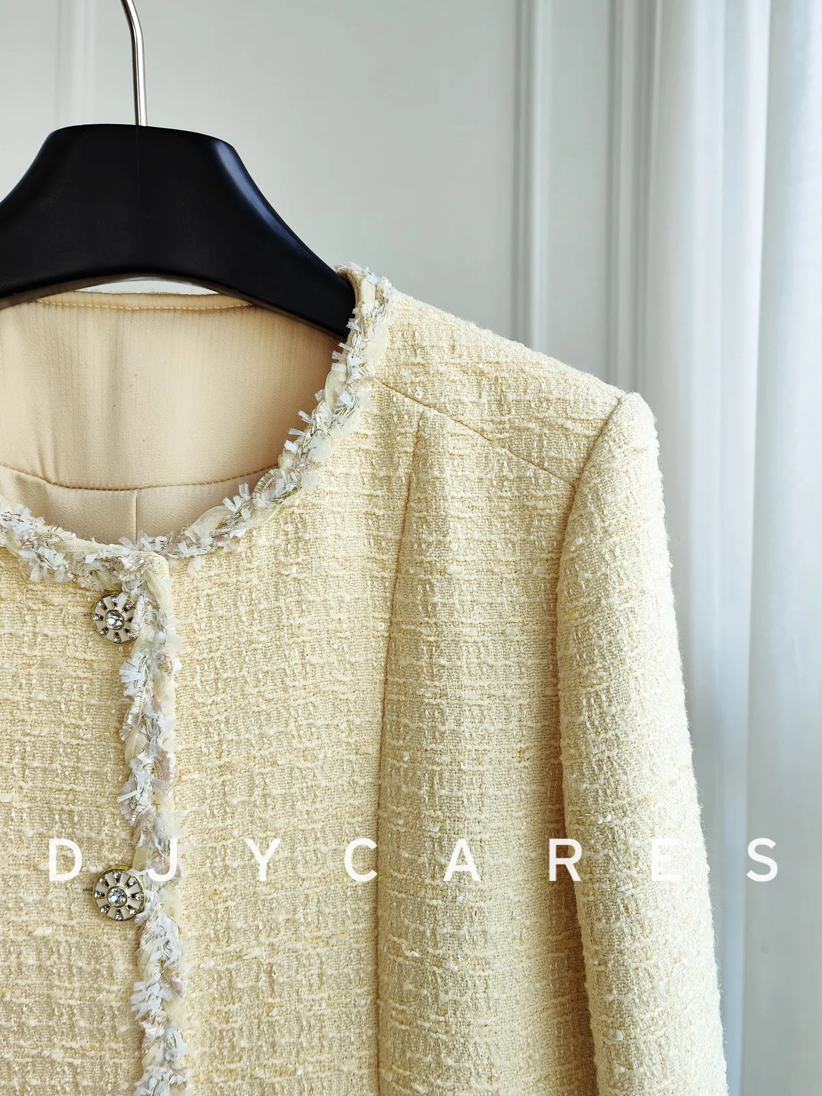 New Yellow flowered woolen coat versatile round neck top big  size
