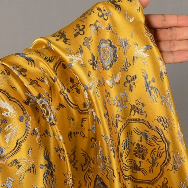 Jacquard Weave Tapestry tessuto di raso Silk Helu Tongchun Smooth Texture ciondolo Song Dynasty broccato Cheongsam Hanfu