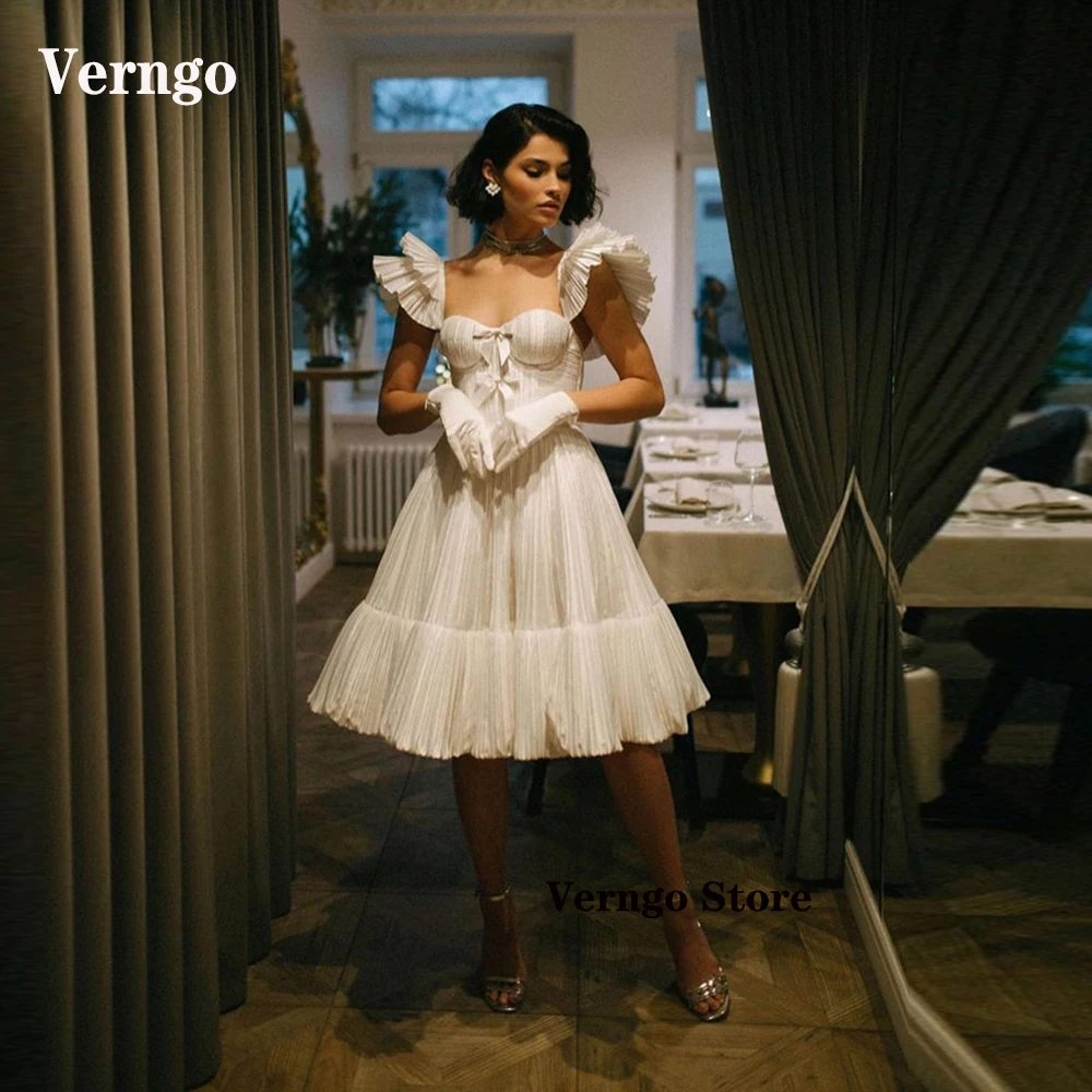 Verngo Vintage Short Wedding Dresses Cap Sleeves Sweetheart Corset Fitted Knee Length Bridal Gowns Party Formal Dress Mariage