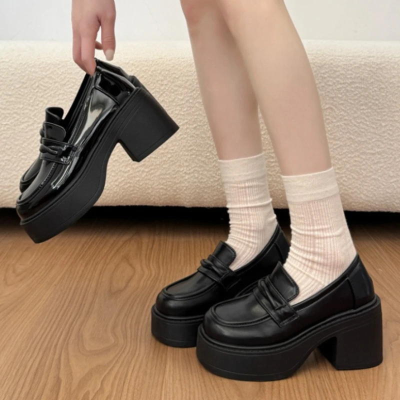 

Новинка 2026, весенние женские лоферы на массивном каблуке, лаконичные туфли на толстом каблуке, женские кожаные туфли без шнуровки в студенческом стиле