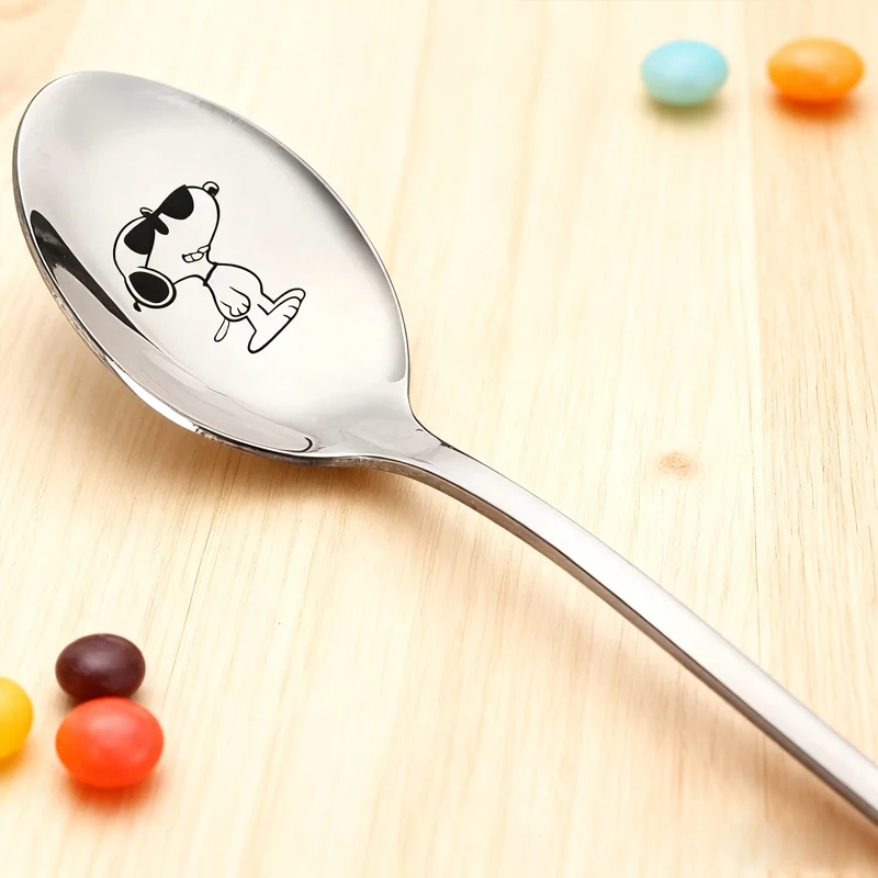 

Snoopys Kawaii Cartoon-patterned Stainless Steel Spoon Cute Anime Long Handle Spoon Ice Cream Dessert Soup Spoons Classic Gifts