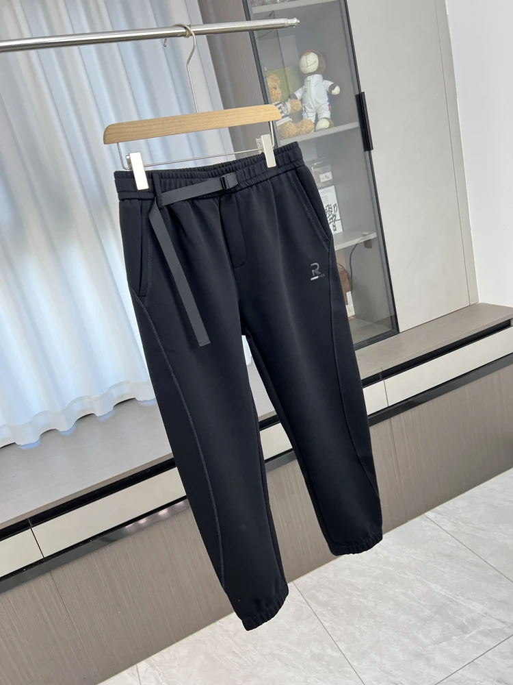 

Comfortable Elastic Waist Sports Casual Sweatpants for Men Trendy Autumn Polyester Cotton Blend Straight Leg Pants
