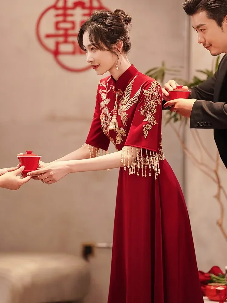 

Chinese Traditional Cheongsam Dress Woman Wedding Bride Dresses Everning Party Long Qipao Wine Red Big Size Compere Outfit