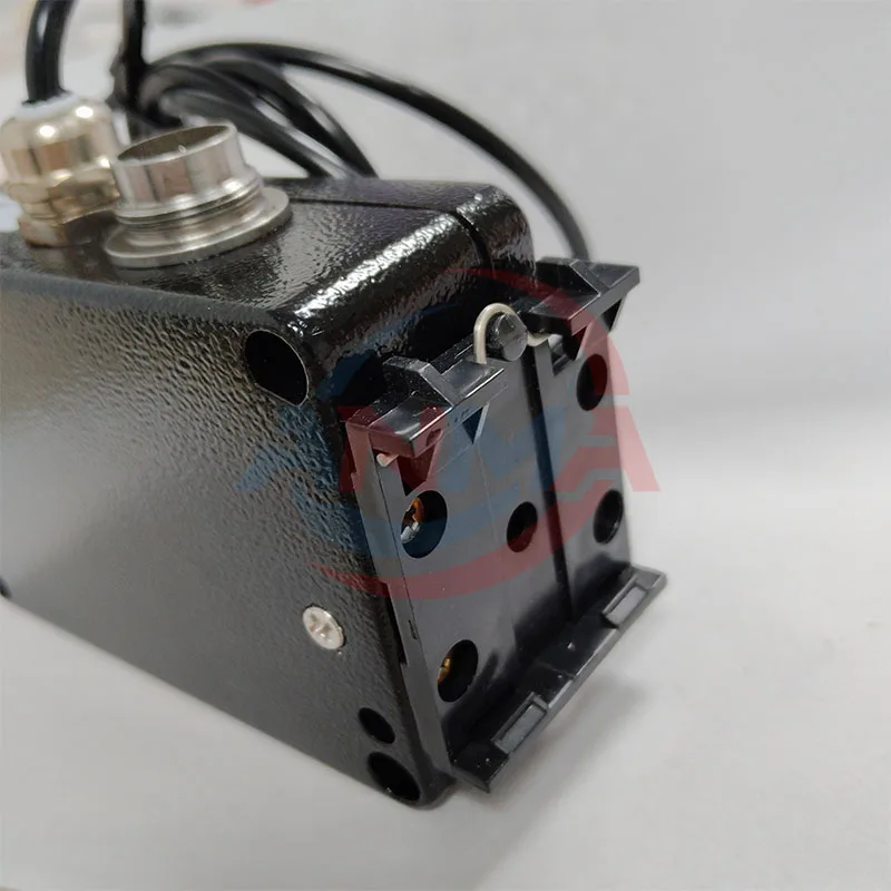 CD102 SM102 SM74 Photocell Sensor Offset Printing Machine Parts G2.110.1461 61.110.1461/01 RL 12.1 24V DC Sensor
